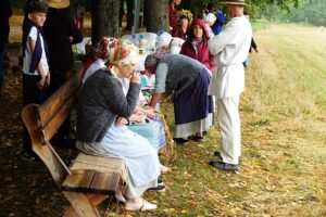 Można spróbować dawnego chleba i poznać wiejskie obrzędy - Radio Kielce