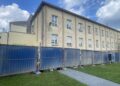 01.08.2025. Kielce. VI Liceum Ogólnokształcące im. Juliusza Słowackiego w Kielcach. Termomodernizacja / Fot. Jarosław Kubalski - Radio Kielce