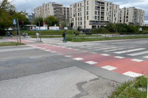 18.08.2025. Kielce. Ulica Warszawska - fragment od ulicy Turystycznej do Jesionowej / Fot. Wiktor Taszłow - Radio Kielce
