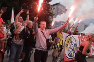 Kielczanie uczcili pamięć powstańców warszawskich - Radio Kielce