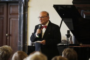 Duet w Dawnym Pałacu Biskupów Krakowskich - kolejna odsłona „Chopinowskich inspiracji” - Radio Kielce