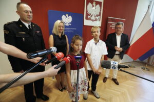28.08.2025. Kielce. Wręczenie odznak Iuvenis Forti / Fot. Jarosław Kubalski - Radio Kielce