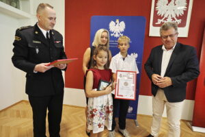 28.08.2025. Kielce. Wręczenie odznak Iuvenis Forti / Fot. Jarosław Kubalski - Radio Kielce