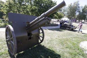 Pasjonaci historii i militariów spotkali się w Kielcach - Radio Kielce