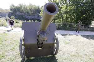 Pasjonaci historii i militariów spotkali się w Kielcach - Radio Kielce