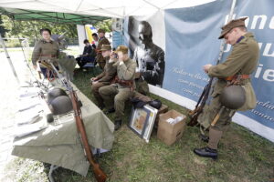 Pasjonaci historii i militariów spotkali się w Kielcach - Radio Kielce
