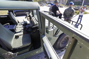Pasjonaci historii i militariów spotkali się w Kielcach - Radio Kielce
