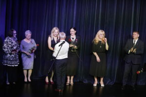 Pracownicy i aktorzy Teatru „Kubuś” odznaczeni [LISTA] - Radio Kielce