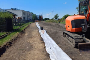 6.08.2025 Umianowice. Rozpoczęły się prace remontowe na drugim odcinku kolejki wąskotorowej. / Fot. ZŚiNPK
