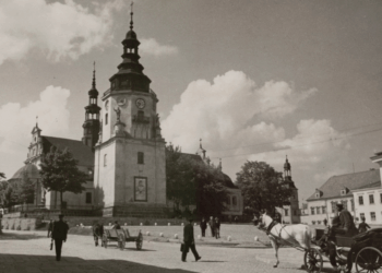 Kielce walczą kwiatami i farbą