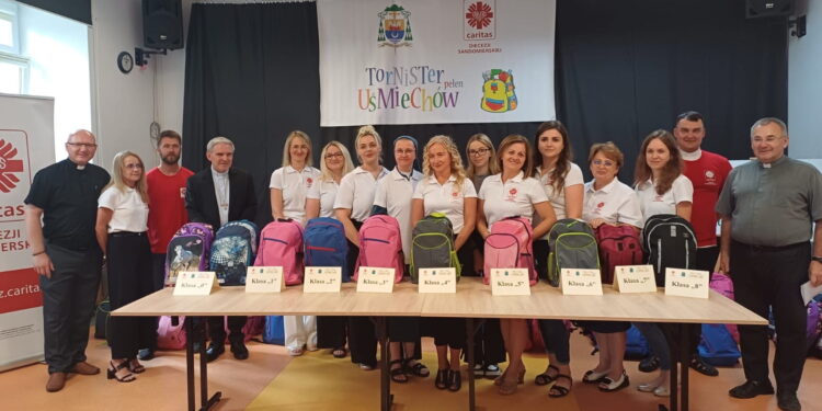 Sukces akcji „Tornister pełen uśmiechów"