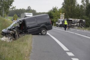 29.08.2025. Ćmińsk. Wypadek / Fot. Jarosław Kubalski - Radio Kielce