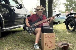 10/08.2025. Tokarnia. 19. MotoPiknik, czyli Świętokrzyski Zlot Motocykli i Pojazdów Zabytkowych / Fot. Magdalena Ludwinek - Radio Kielce