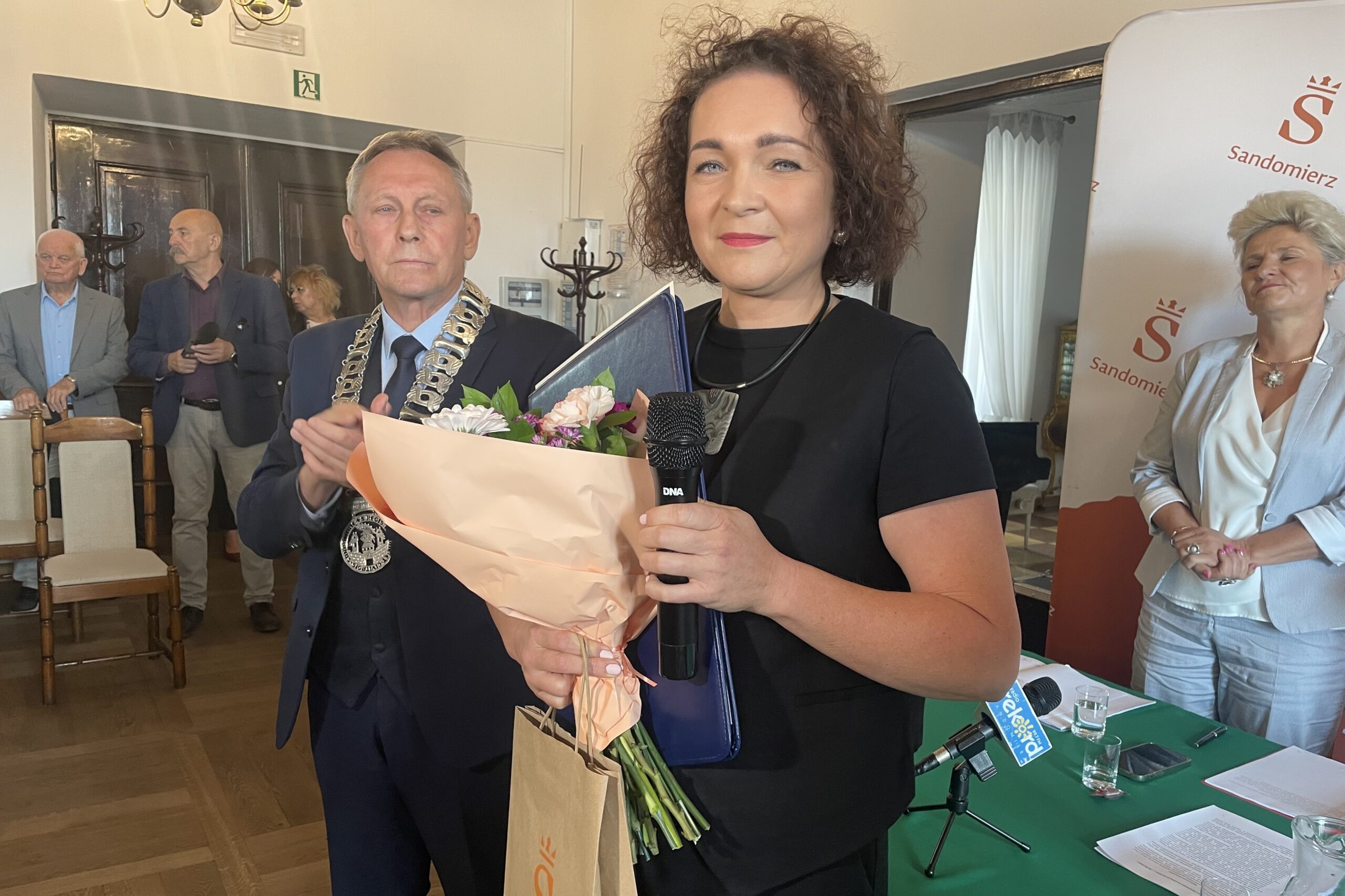 Marek Sochacki honorowym obywatelem Sandomierza - Radio Kielce 27.08.2025. Sandomierz. Sesja rady miasta / Fot. Grażyna Szlężak - Radio Kielce