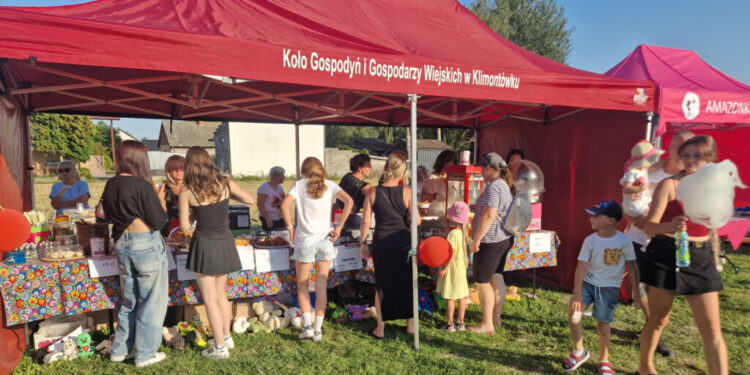 Koło Gospodyń i Gospodarzy Wiejskich Klimontówek ruszyło na pomoc - Radio Kielce