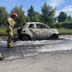 08.08.2025. Kielce. Pożar samochodu / Fot. Krzysztof Bujnowicz - Radio Kielce