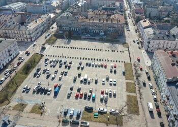 Parking pod Placem Wolności to jeden z kilku, planowanych przez miasto - Radio Kielce Parking pod Placem Wolności to jeden z kilku, planowanych przez miasto