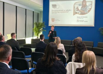 26.09.2025. Kielce. Ck Technik. Konferencja „Dwujęzyczność w szkole – szansa czy wyzwanie?” / Fot. Marcin Marszałek - Radio Kielce