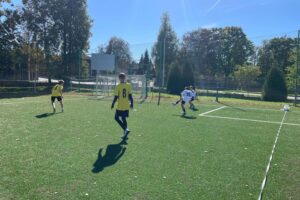 27.09.2025. Kielce. Turniej piłkarski zorganizowany przez Stowarzyszenie Kibiców „Zjednoczona Korona” / Fot. Rafał Szymczyk - Radio Kielce