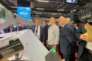 03.09.2025. Kielce. Targi Kielce. Premier Donald Tusk z wizytą na MSPO / Fot. Aleksandra Kwaśniewska - Radio Kielce