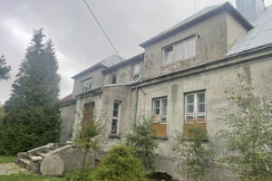 Tajemnice schowków starej szkoły