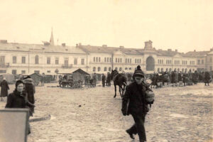 Kielce. Plac Wolności. 1940 r. / źródło: fotopolska.eu
