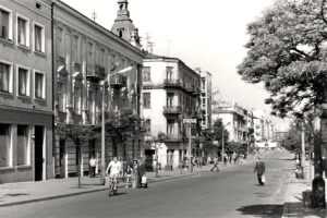 Kielce. Ulica Sienkiewicza. 1961 r. / źródło: fotopolska.eu