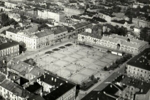 Kielce. Plac Wolności. 1967 r. / źródło: facebook.com/kieleckieinwestycje