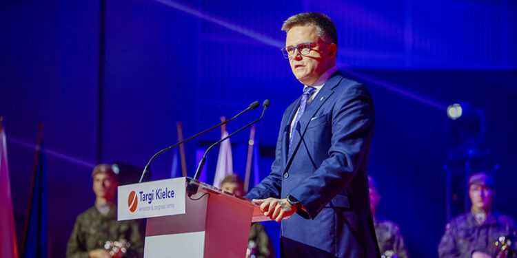Marszałek sejmu: Targi zbrojeniowe są po to, aby ludzie czuli się bezpieczniej