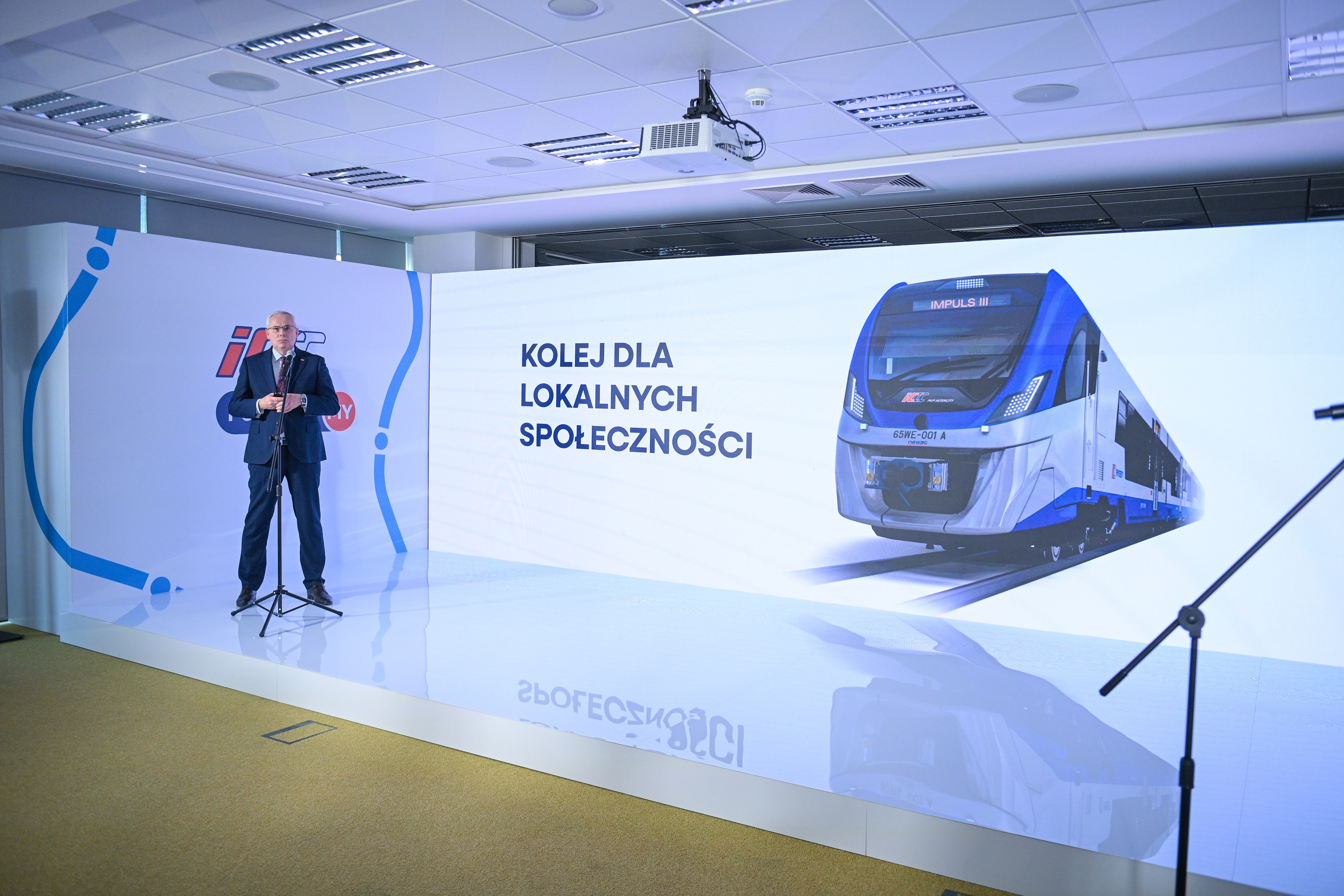 Kolej wróci po latach do 14 miejscowości. PKP Intercity uruchomi nowe połączenia
