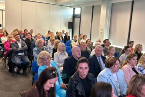 26.09.2025. Kielce. Ck Technik. Konferencja „Dwujęzyczność w szkole – szansa czy wyzwanie?” / Fot. Marcin Marszałek - Radio Kielce