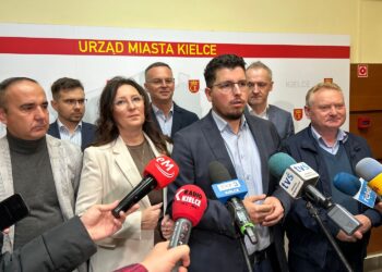 30.09.2025. Kielce. Konferencja PiS / Fot. Marcin Marszałek - Radio Kielce