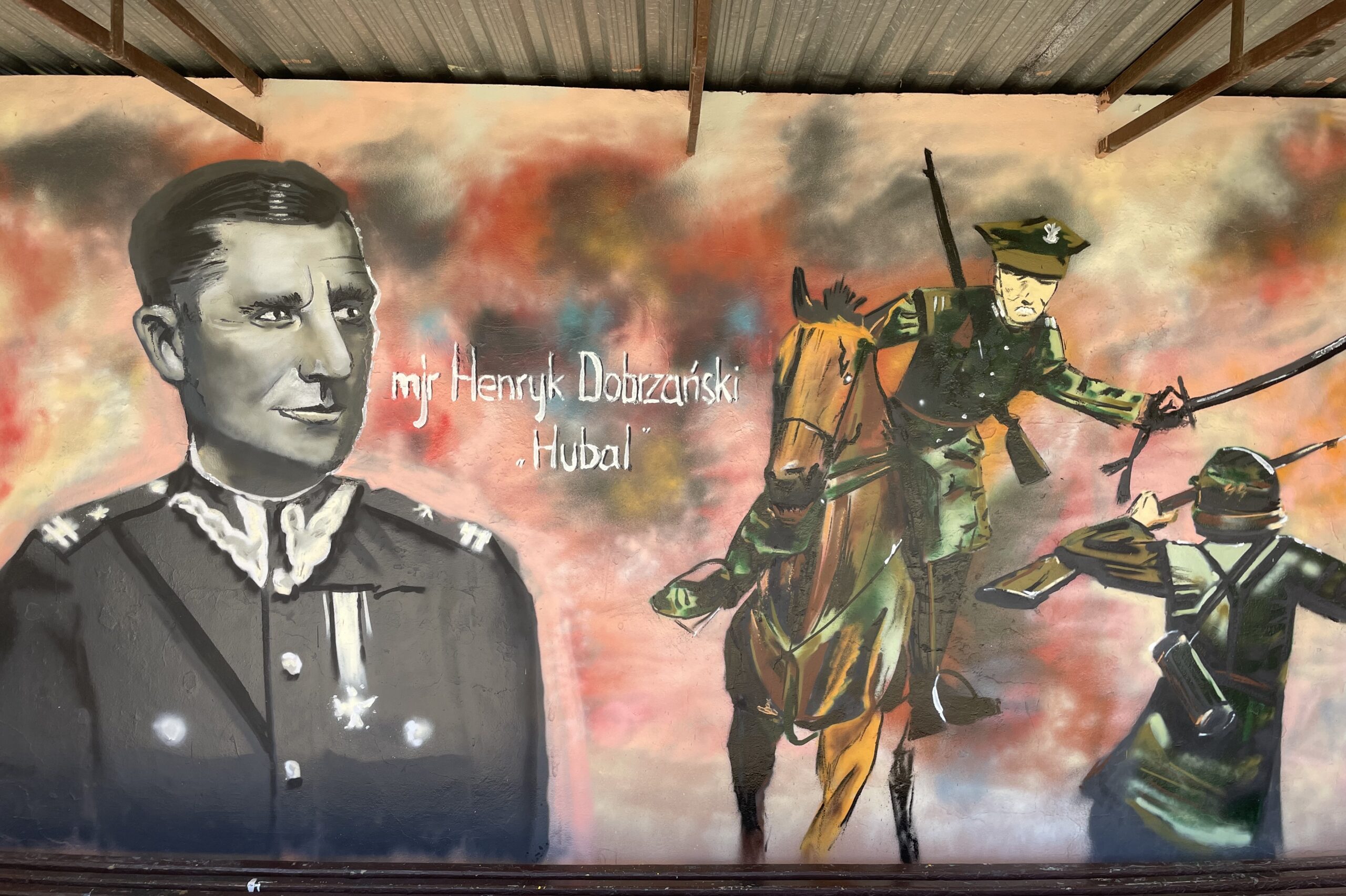 Przystanki z muralami w Stąporkowie - Radio Kielce 22.09.2025. Stąporków. Przystanki autobusowe / Fot. Magdalena Galas-Klusek - Radio Kielce