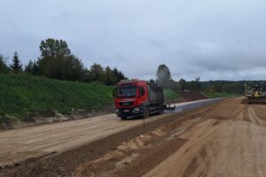 23.09.2025. Budowa obwodnicy Wąchocka. / Źródło: GDDKiA