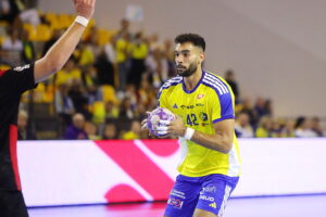 27.09.2025 Kielce. Mecz Industria Kielce - Piotrkowianin Piotrków Trybunalski / Fot. Wiktor Taszłow - Radio Kielce