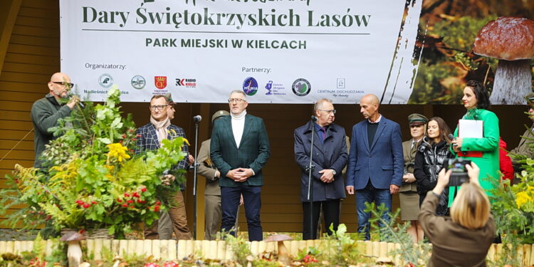 28.09.2025 Kielce. Piknik rodzinny „Dary świętokrzyskich lasów” / Fot. Wiktor Taszłow - Radio Kielce