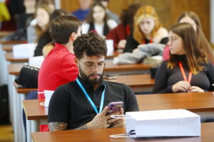 29.09.2025. Kielce. Powitanie studentów z krajów Europy, Azji i Ameryki Północnej na Uniwersytecie Jana Kochanowskiego / Fot. Wiktor Taszłow - Radio Kielce