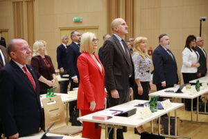 29.09.2025. Kielce. Sesja Sejmiku Województwa Świętokrzyskiego / Fot. Wiktor Taszłow - Radio Kielce