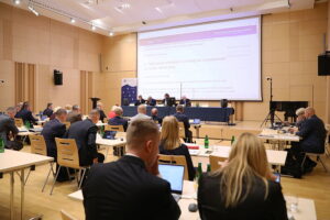 29.09.2025. Kielce. Sesja Sejmiku Województwa Świętokrzyskiego / Fot. Wiktor Taszłow - Radio Kielce