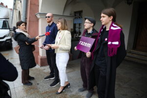 30.09.2025. Kielce. Konferencja partii Razem / Fot. Wiktor Taszłow - Radio Kielce