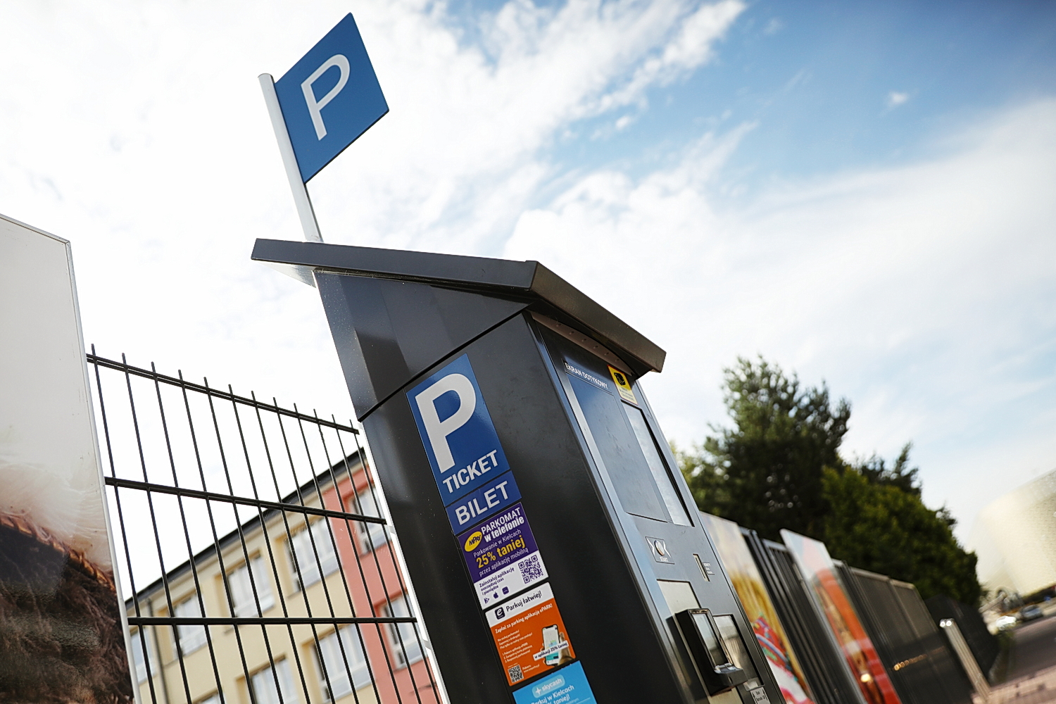 W Ostrowcu Świętokrzyskim będzie strefa płatnego parkowania