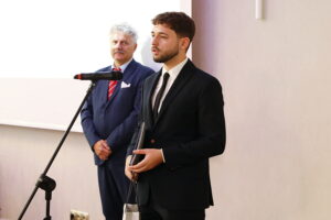 22.09.2025. Cedzyna. Hotel „Echo”. Wręczenie nagród w konkursie Student-Wynalazca / Fot. Wiktor Taszłow - Radio Kielce