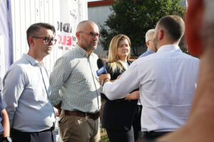 03.09.2025 Kielce. Interwencja TVP3 Kielce i Radia Kielce / Fot. Wiktor Taszłow - Radio Kielce