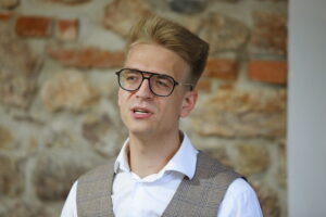 04.09.2025. Kielce. Teatr Lalki i Aktora „Kubuś”. Na zdjęciu: Mateusz Wyżliński, nowy aktor teatru / Fot. Wiktor Taszłow - Radio Kielce