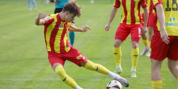 Rezerwy Korony jadą po punkty do Dębicy