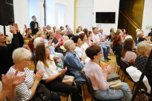06.09.2025. Kielce. Narodowe Czytanie w Teatrze im. Stefana Żeromskiego / Fot. Wiktor Taszłow - Radio Kielce