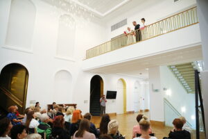 06.09.2025. Kielce. Narodowe Czytanie w Teatrze im. Stefana Żeromskiego / Fot. Wiktor Taszłow - Radio Kielce