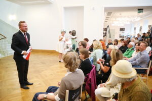06.09.2025. Kielce. Narodowe Czytanie w Teatrze im. Stefana Żeromskiego / Fot. Wiktor Taszłow - Radio Kielce