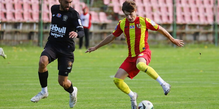 Kolejne świętokrzyskie derby. Czarni podejmują rezerwy Korony - Radio Kielce 24.09.2025. Kielce. Mecz STS Pucharu Polski Korona II Kielce - Piast Gliwice / Fot. Wiktor Taszłow - Radio Kielce