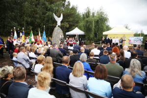 07.09.2025. Polichno. Oddanie hołdu bohaterom II wojny światowej / Fot. Wiktor Taszłow - Radio Kielce